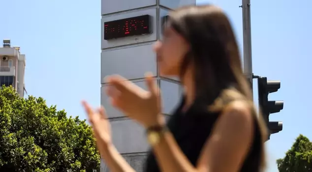 A temperature record for the last 95 years has been broken in Antalya.
