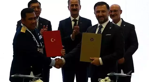 The largest defense export in the history of the Republic: Contracts were signed for 48 KAAN aircraft.