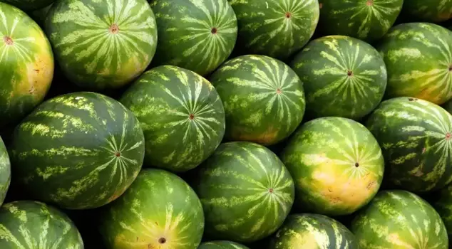 The big danger in watermelon: Don't eat it without doing this.