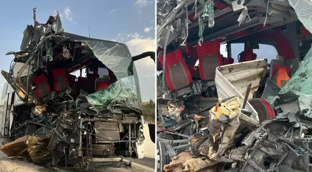 The bus crashed into the back of the truck, and there are many injured.