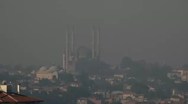 جارتنا أيضًا تحارب النيران! الدخان وصل إلى أدرنة.