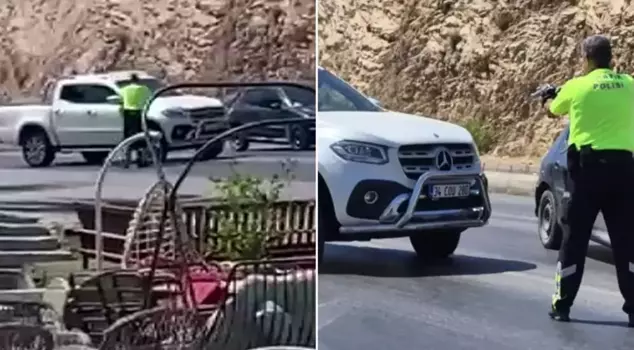 New footage has emerged of Dilan Çıtak's tense encounter with the police.