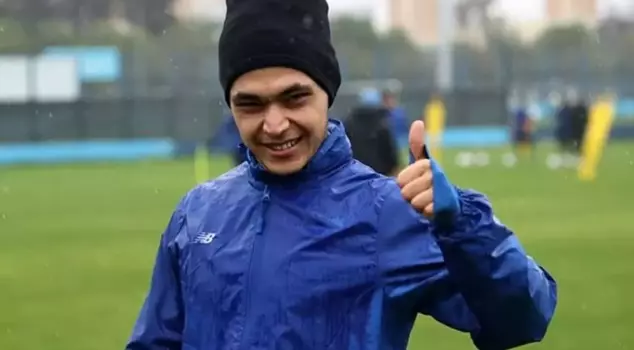 The footballer who made history in Galatasaray became a free agent at the age of 22.