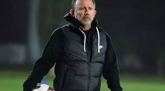 The famous coach is stepping onto the field for his last match! An agreement has been reached with Sergen Yalçın on all matters.