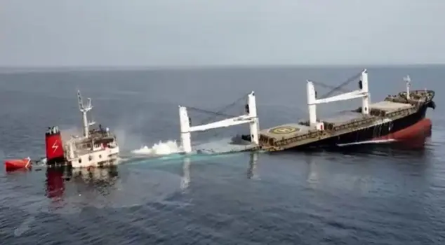 It has been revealed that 10 crew members, who were thought to have died on the cargo ship sunk by the Houthis, are actually alive.