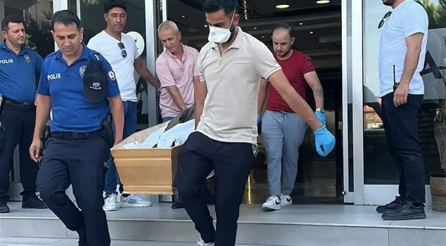 A police officer was found dead in the apartment he was staying in Denizli.