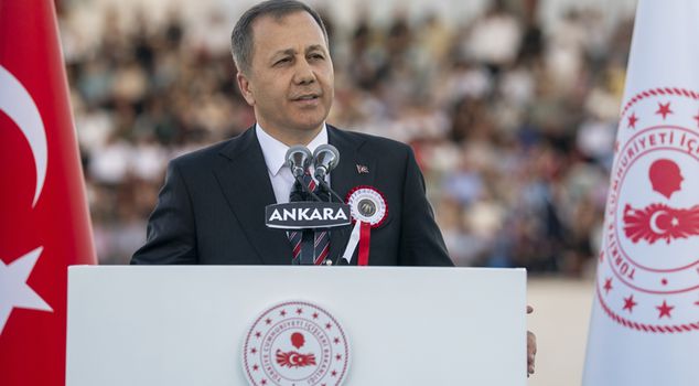 Yerlikaya'dan sahte diploma skandalına ilişkin açıklama

تصريح من ييرليكايا بشأن فضيحة الشهادات المزورة