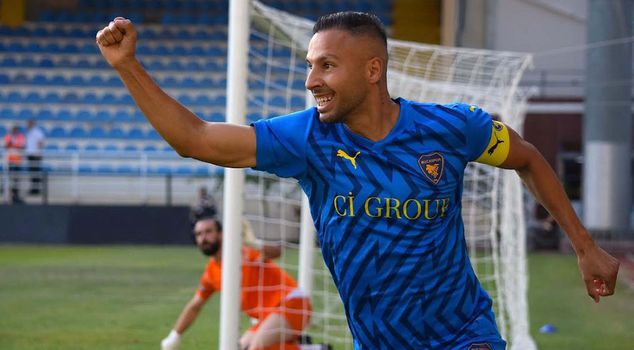 The legend of the past, Yasin Öztekin, has moved to the 3rd League.
