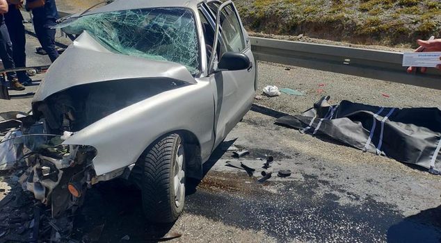 إرزينجان: حادث مروع! تحطمت السيارات، وهناك قتلى وجرحى.