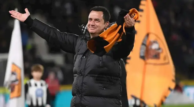 Acun Ilıcalı made another transfer from the Süper Lig to Hull City.