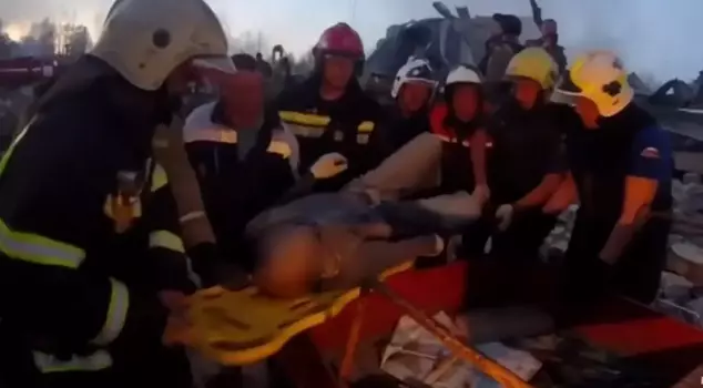 Explosion at a factory in Russia: 11 dead, 130 injured.