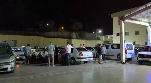 Five people lost their lives in a car that rolled off a cliff in Adana.