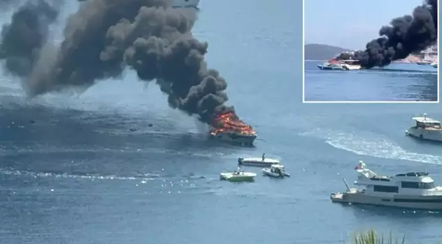 Boat fire in Bodrum! Rescued at the last moment from the flames.