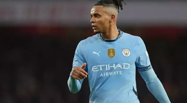 Akanji's surprising response to claims of transferring to Galatasaray.