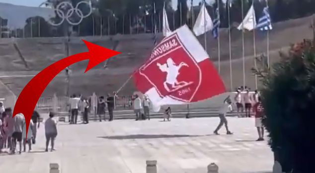A Samsunspor fan waved a flag with the Atatürk logo in the middle of Greece.
