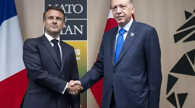 President Erdoğan spoke with Macron.