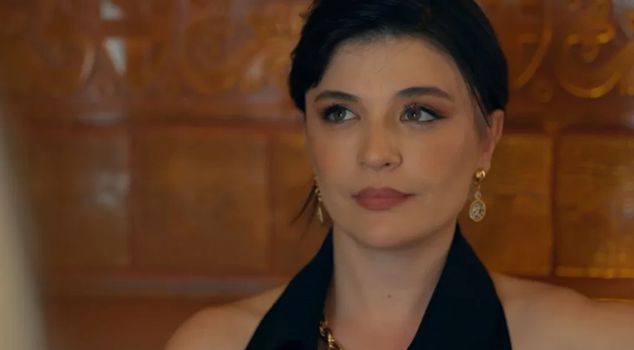 تجددت صورة غونجا فوسلاتيري، وأضحكت الجميع بنكتة عن عمر الأربعين.