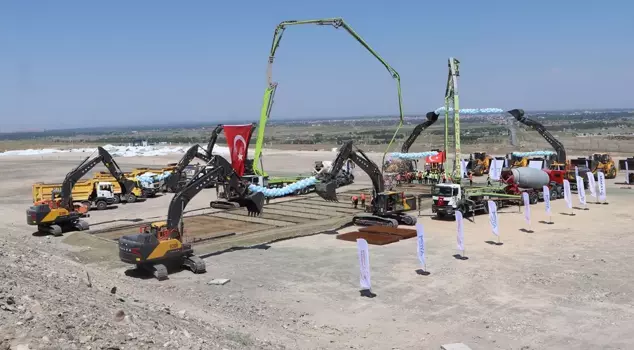 Historic step for the Zangezur Corridor: The foundation of the Kars-Iğdır-Aralık-Dilucu Railway Line has been laid.