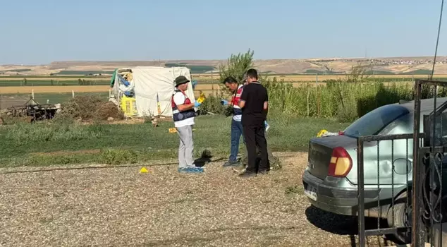 The families' fight turned the area into a battlefield: 2 dead, 13 detained.