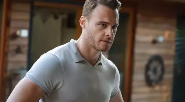 Kerem Bürsin revealed the unknown aspects of his life.