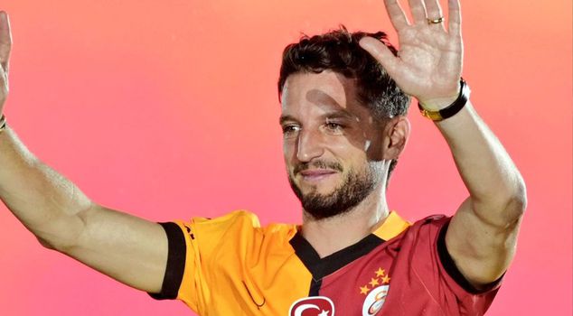 Dries Mertens retired from football at the age of 38.