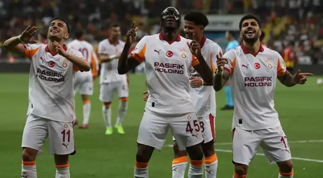 A night of firsts in Kayseri! Galatasaray made it 3 out of 3.