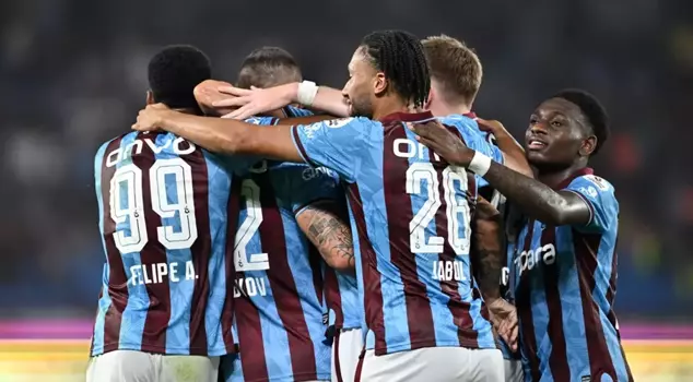 Trabzonspor started the league with 3 wins out of 3 matches.