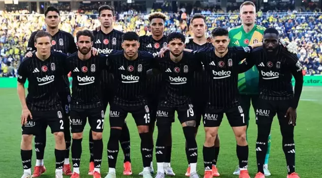 Farewell in Beşiktaş! He is leaving Istanbul this evening.