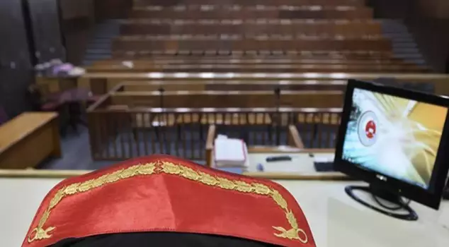They had entered UYAP with the prosecutors' password and closed the files! The FETÖ defendant confessed everything.