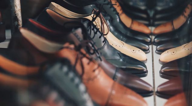 Turkey's major shoe brand has declared bankruptcy protection.
