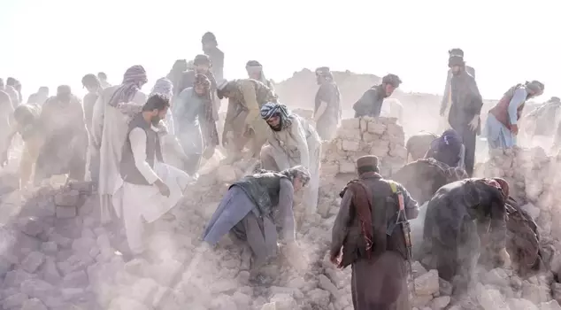 The death toll from the earthquake in Afghanistan has exceeded 1,400.