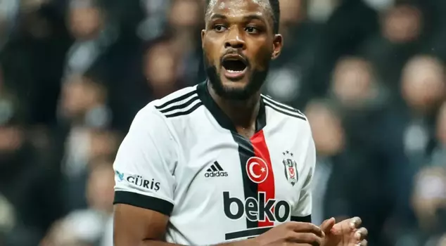 Surprise transfer from Cyle Larin.