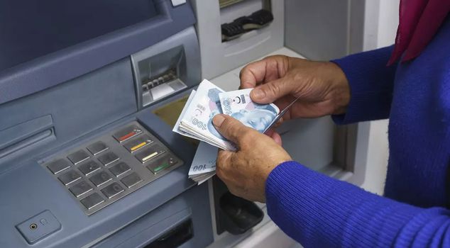 The new trap of scammers: Don't make this mistake at ATMs.