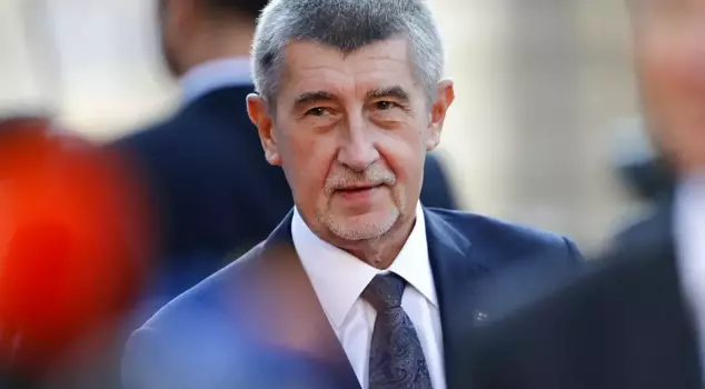 Attack on former Czech Prime Minister Babis at election rally.