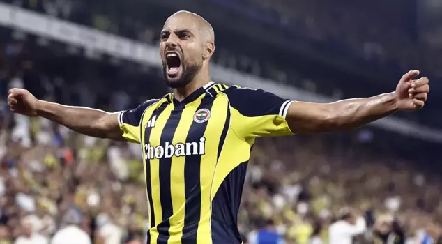 Sofyan Amrabat has parted ways with Fenerbahçe.