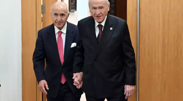 Bahçeli launches attacks on CHP after meeting with Hikmet Çetin.