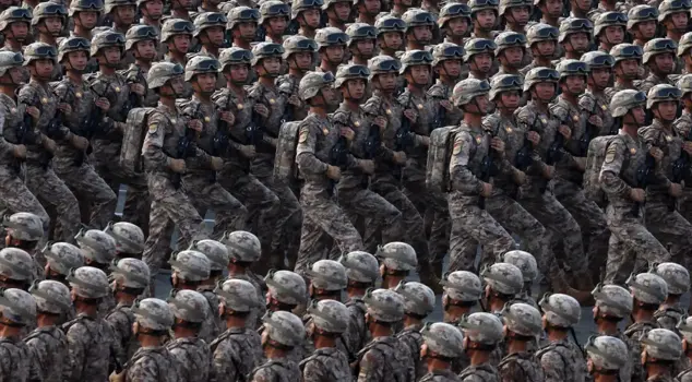 A show of force from China! The world is talking about these images.