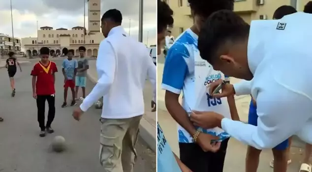 The world-famous football player couldn't remain indifferent to the scene he saw on the road.