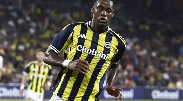 He had scared everyone with his injury! The claims about Jhon Duran turned out to be false.