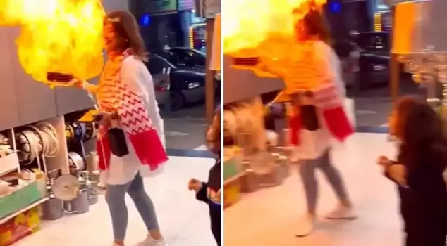 A helium disaster at the birthday celebration! It suddenly caught fire.