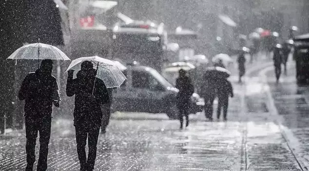 Think twice when making plans! The weekend will be taken over by rain.