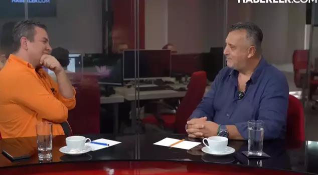 Journalist Hakan Solaker proudly spoke about his daughter, Aleyna Solaker.