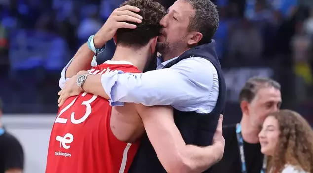 The first message from Hidayet Türkoğlu after the final.