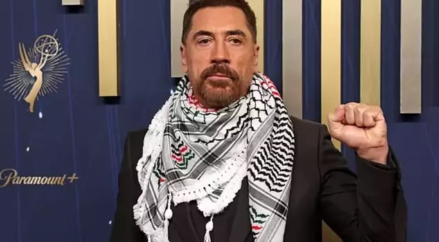 The famous actor showed support for Palestine at the Emmy Awards: 