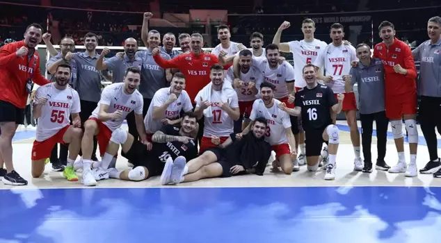 The Titans of the Net are making history! A perfect 3 out of 3 in the World Championship!