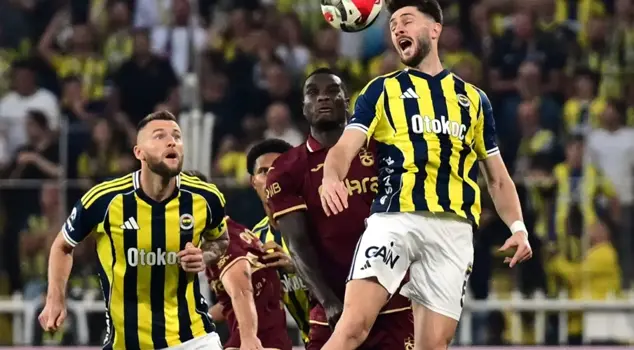 The decision of İsmail Yüksek from Fenerbahçe.