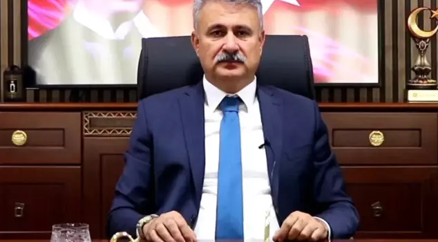 The AK Party Mayor of Yahşihan, Ahmet Sungur, has been detained.