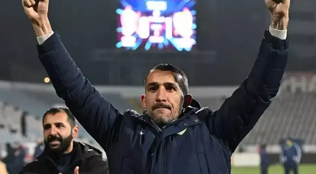Mehmet Topal's reaction to Mourinho regarding Fenerbahçe.