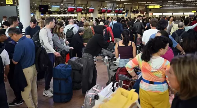 Cyber attack on airports in Europe! Passengers are left stranded with their luggage.