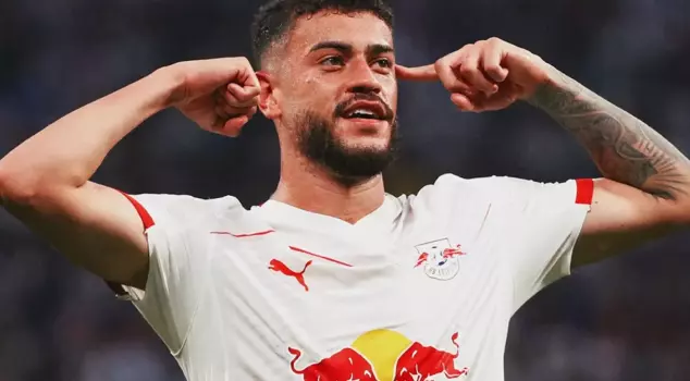 Former Göztepe player Romulo continues to score in the Bundesliga as well.